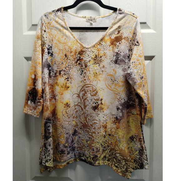 One World Women's Size Large Abstract Gold Yellow V-Neck Asymmetric Hem Top - Picture 1 of 7